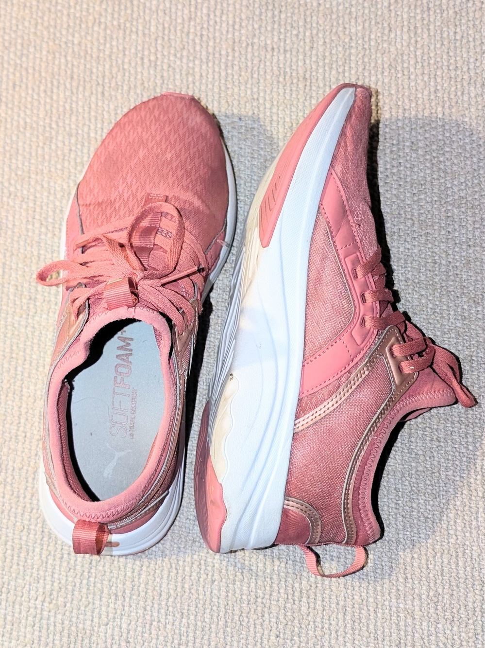 Women's Pink Puma Lightweight Running Sneakers
